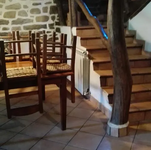 De Soba Хостел Лавин